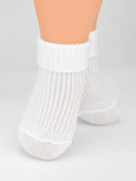 White pressure-free socks