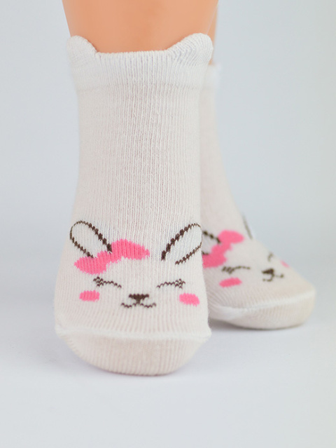 Baby socks with bunnies - cream