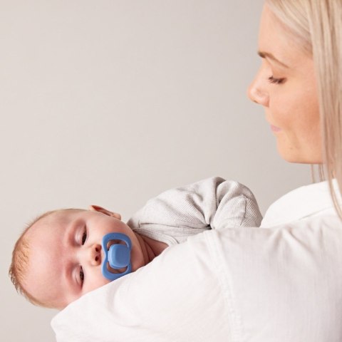 B.BOX BB300308 Smoczek dla noworodka i niemowlaka 2 szt symetryczny silikonowy 0-6m niebieski/błękit