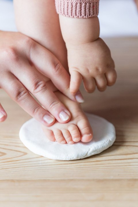 TINY LOVE CREATIONS TLC1660600 Potrójna ramka na zdjęcie i odcisk biała