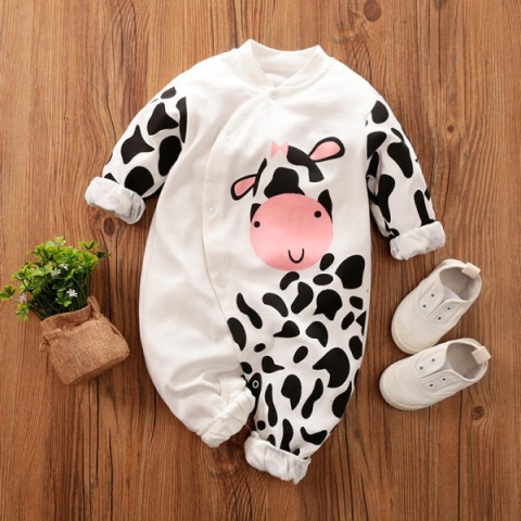 Pajacyk niemowlęcy rozpinany KRÓWKA