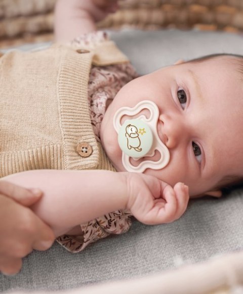 MAM 851018 Smoczek uspokajający Supreme Night 0+ Planet Love unisex