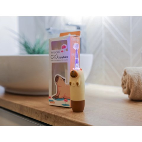Świecąca soniczna szczoteczka od 2 lat - GIOcapybara