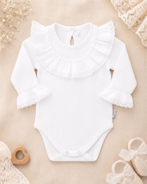 Eleganckie prążkowane białe body dla dziewczynki z koronkową falbanką